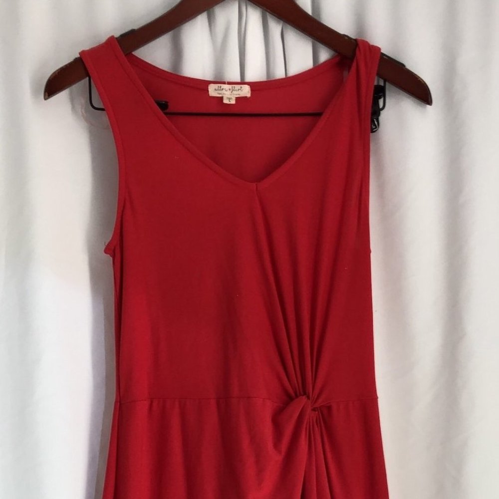 Ultra Flirt Red Women's Dress with Front Knot V Neck Sleeveless Size Large